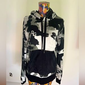 Dolce & Gabana Camo Hoodie